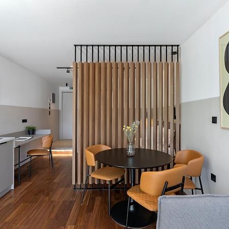 The Athenians Art Apartments Luaran gambar