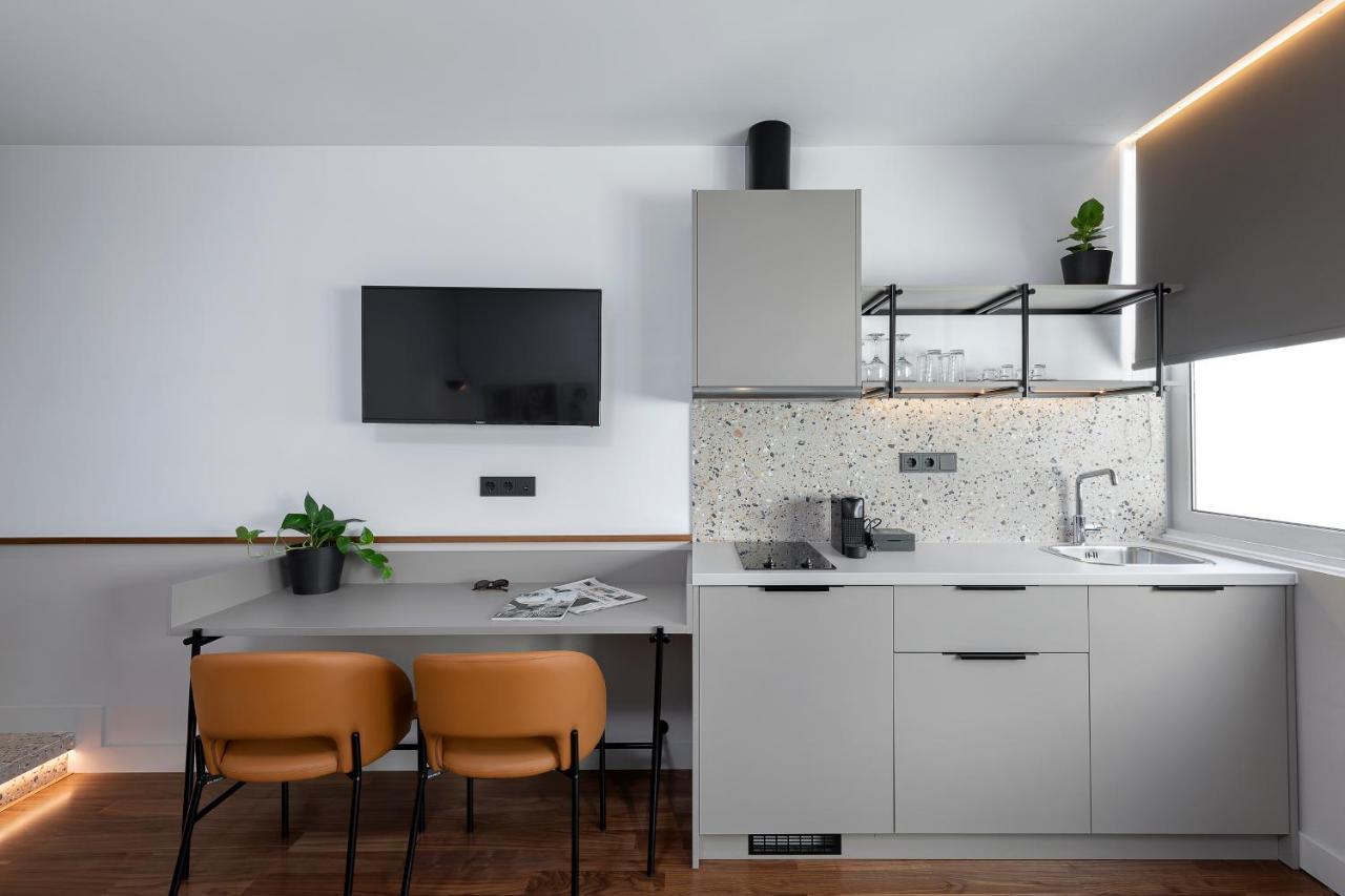 The Athenians Art Apartments Luaran gambar